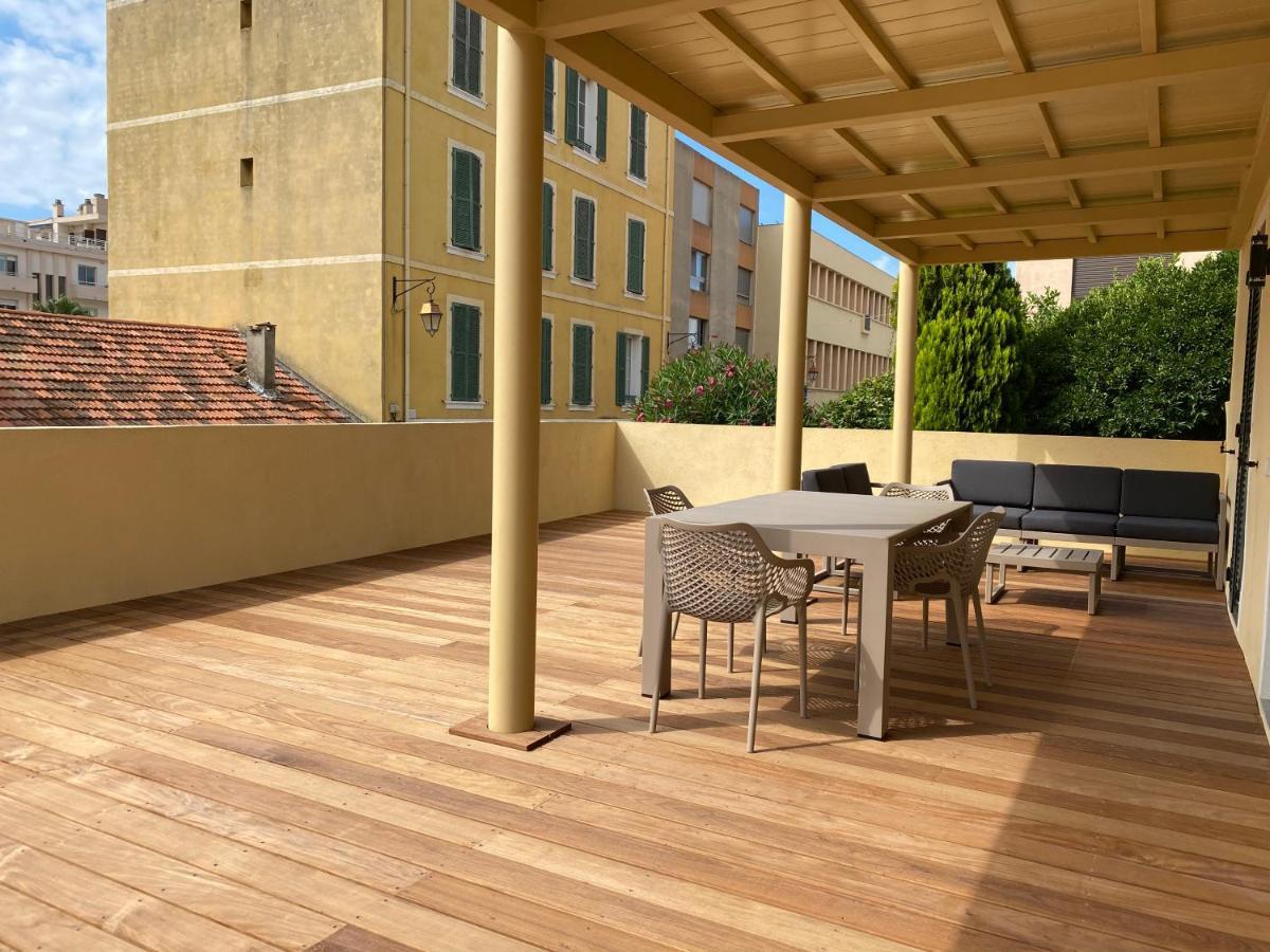 Residence Le Provence Le Lavandou Εξωτερικό φωτογραφία