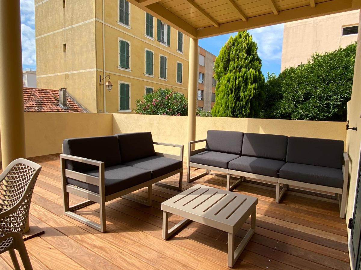 Residence Le Provence Le Lavandou Εξωτερικό φωτογραφία
