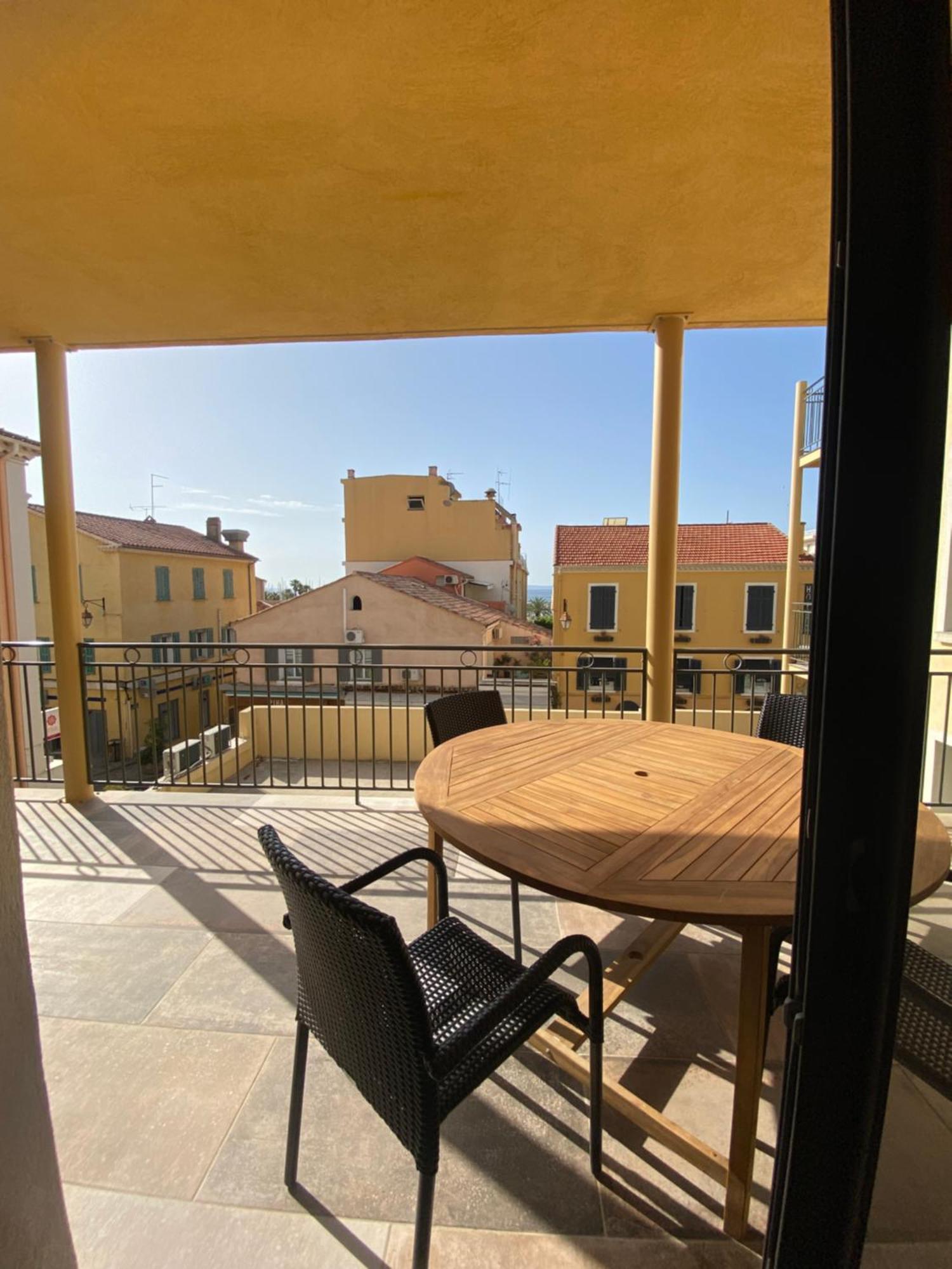 Residence Le Provence Le Lavandou Εξωτερικό φωτογραφία